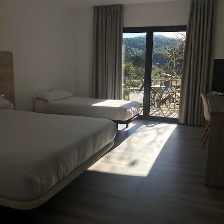 Hostal La Guineu Viladrau Exteriör bild