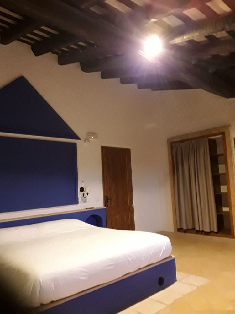 Hostal La Guineu Viladrau Exteriör bild