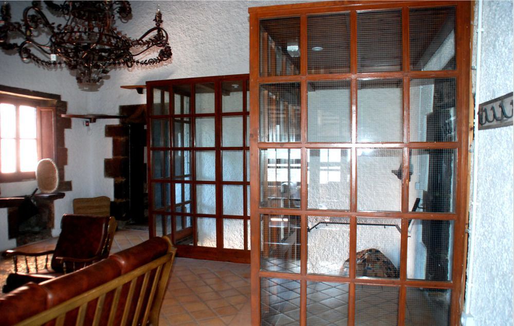 Hostal La Guineu Viladrau Exteriör bild